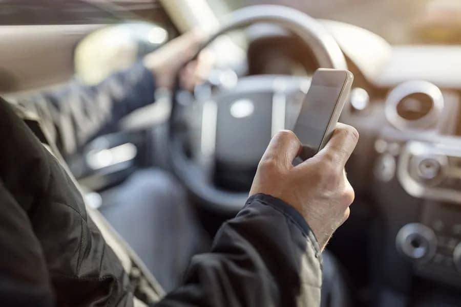 New Bill Tighten Restrictions Cell Phone Use Driving