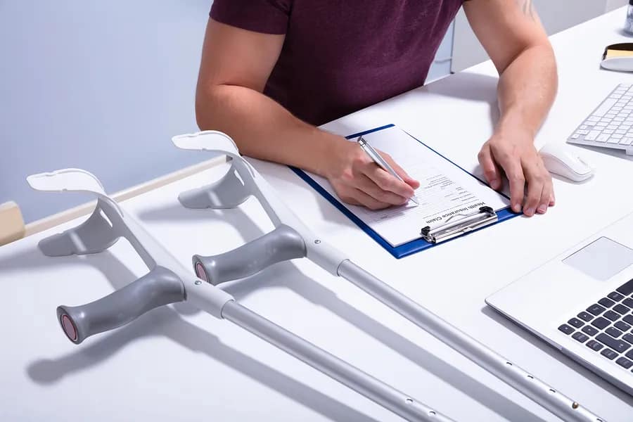 Why You Should Hire a Workers Comp Lawyer