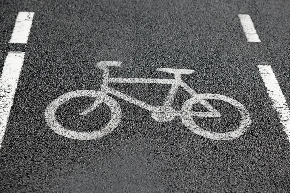 L a S Two Way Bike Lanes